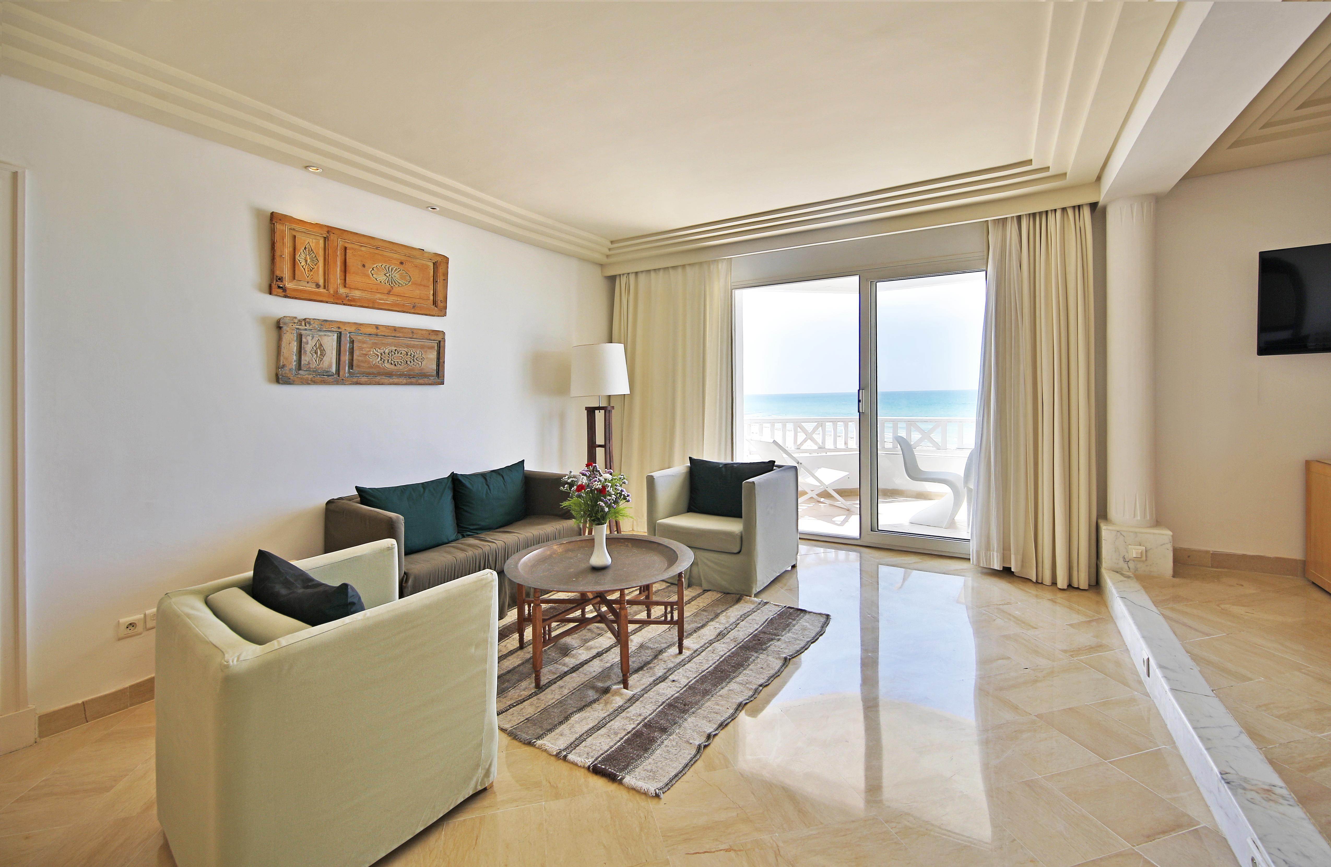 Radisson Blu Palace Resort & Thalasso, Djerba Mezraia Екстериор снимка A living room at the resort