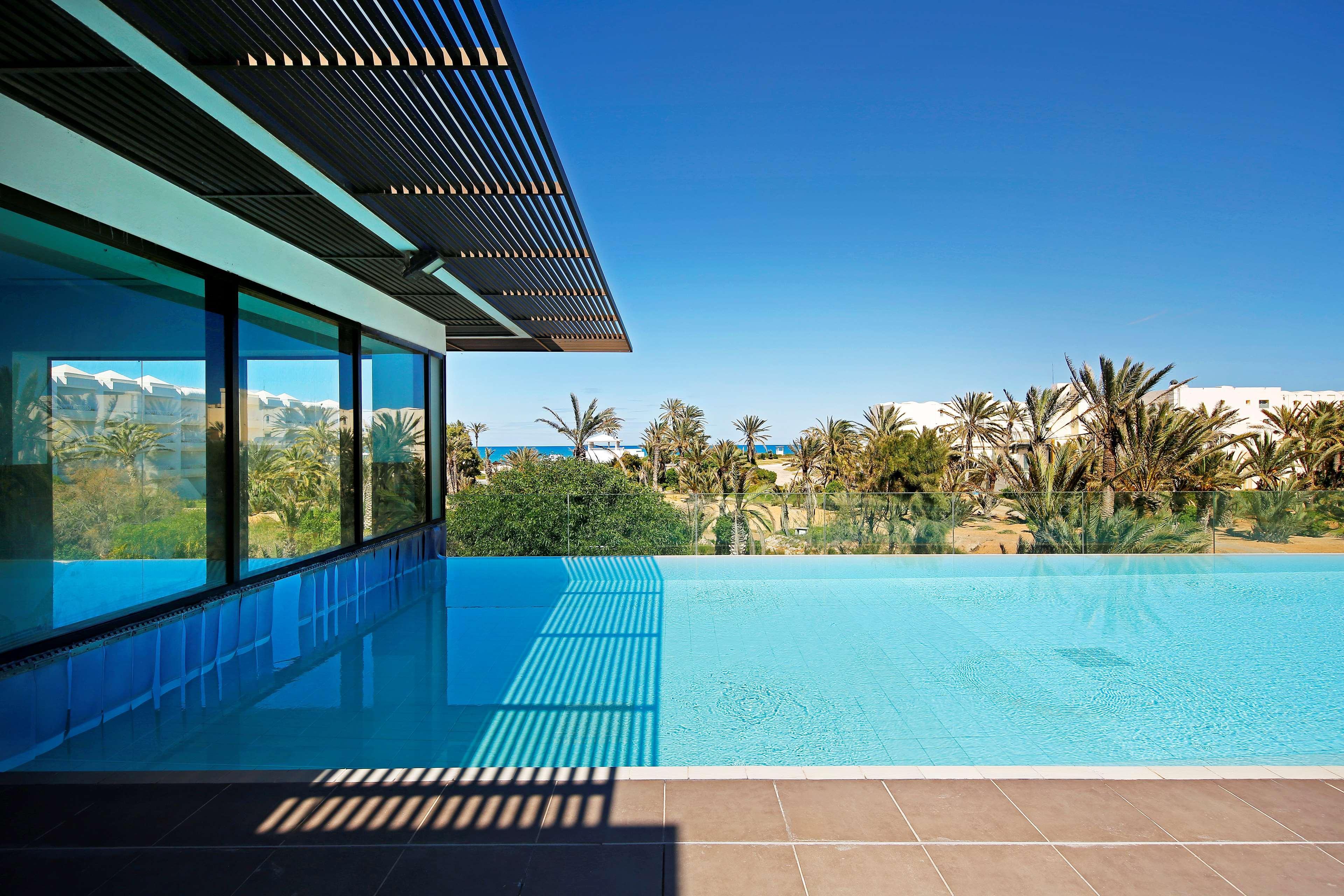 Radisson Blu Palace Resort & Thalasso, Djerba Mezraia Екстериор снимка Villa in Marbella