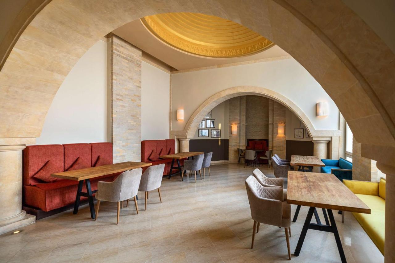 Radisson Blu Palace Resort & Thalasso, Djerba Mezraia Екстериор снимка The Café