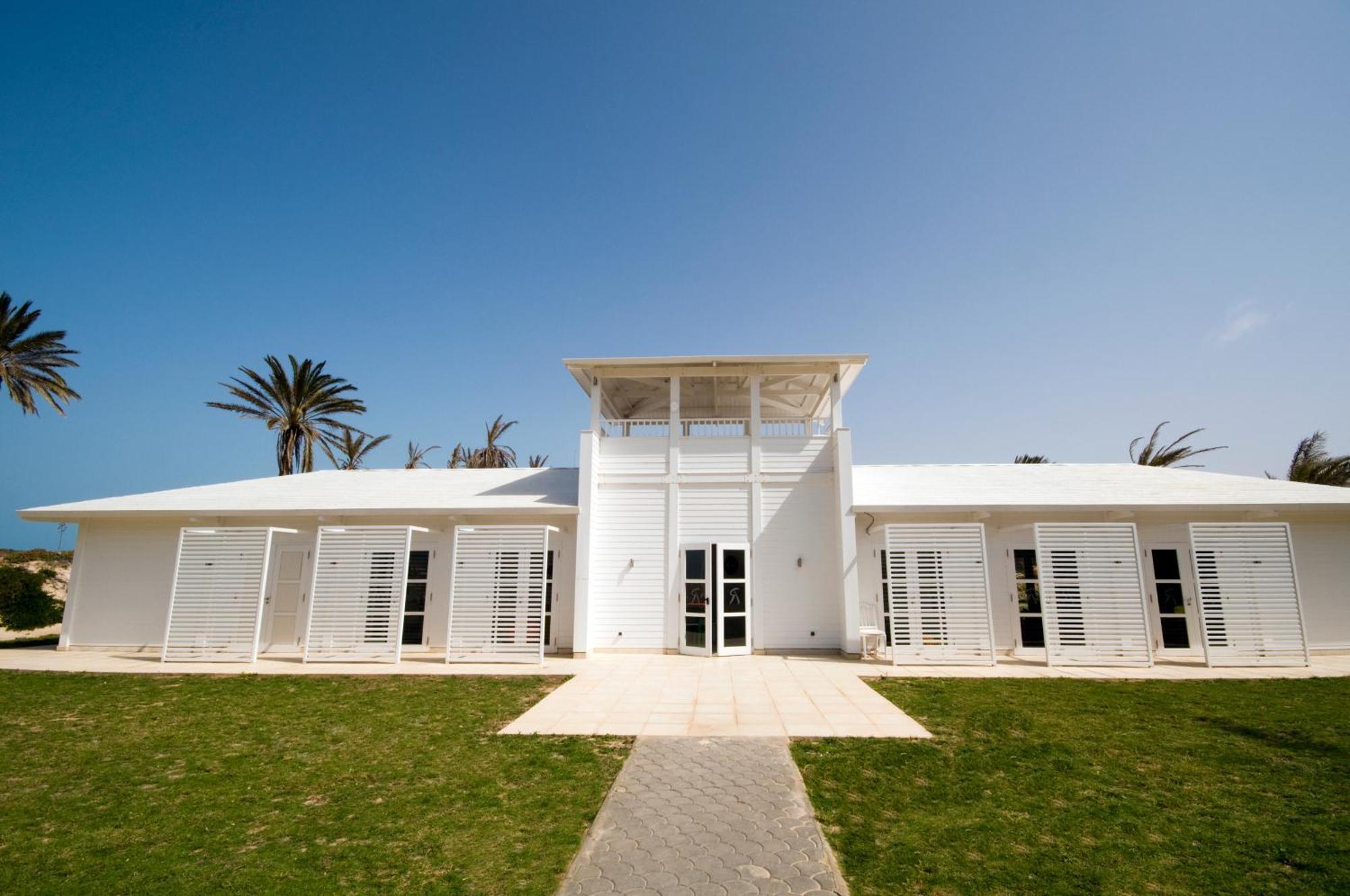 Radisson Blu Palace Resort & Thalasso, Djerba Mezraia Екстериор снимка The new terminal